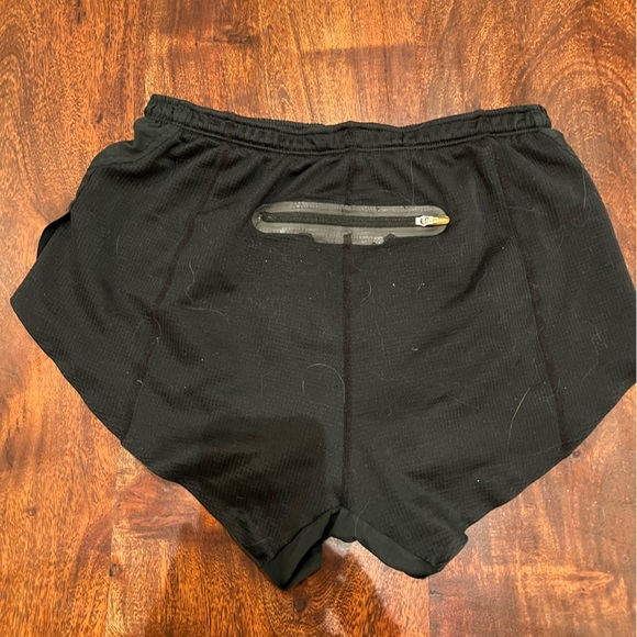 Nike dry fit running shorts - Picture 2 of 3